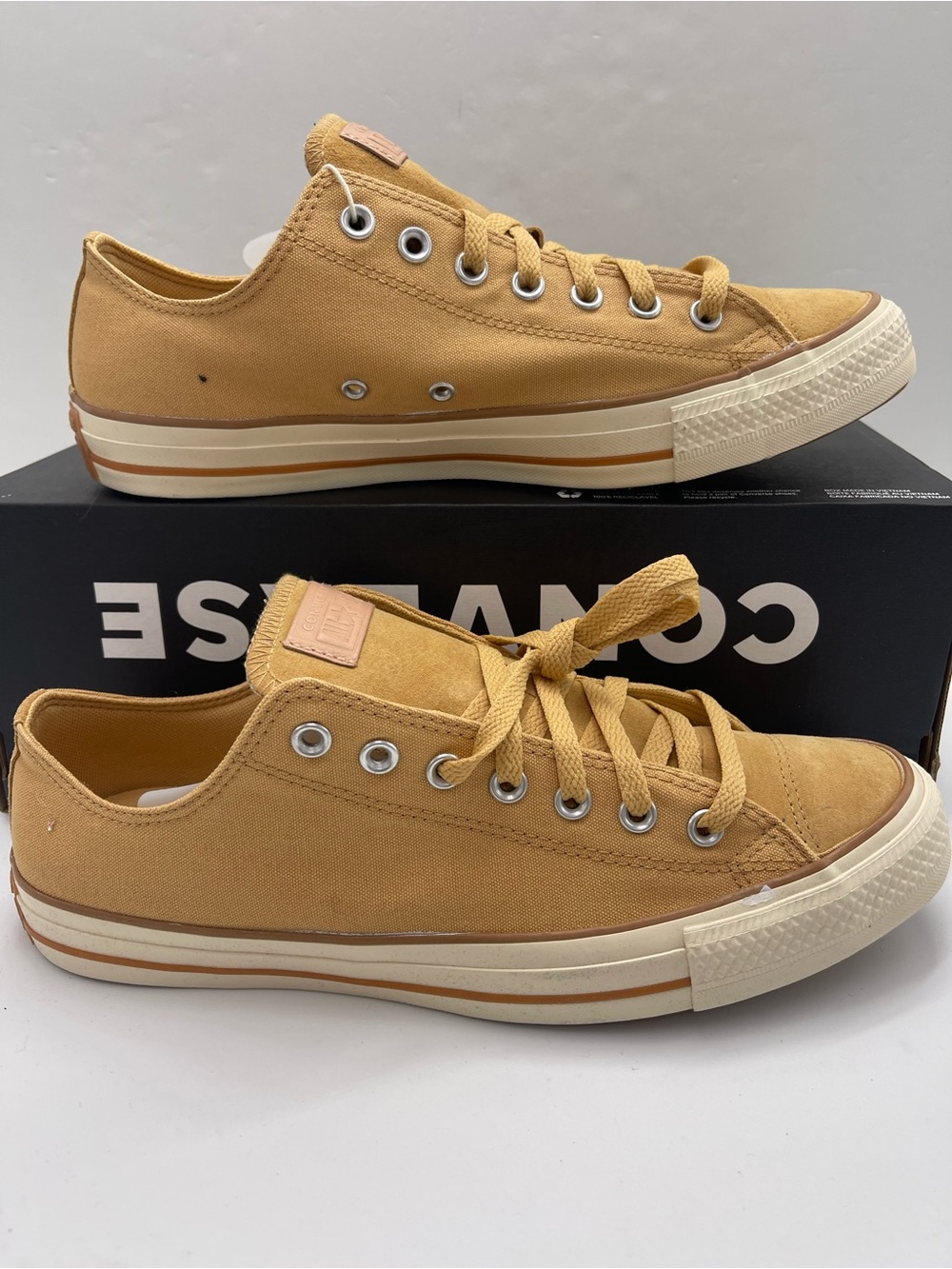 Converse Low Top Sneakers Canvas A12728C
CTAS OX
SANDY SHORE/ACHETTA BEIGE